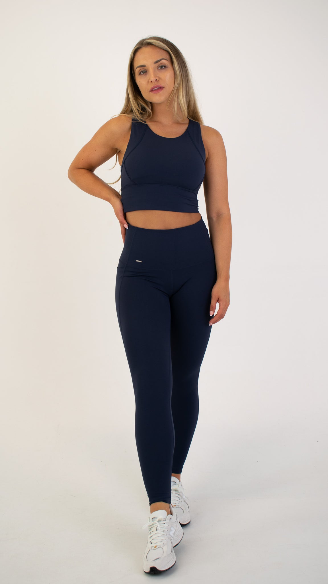 Navy Form Legging