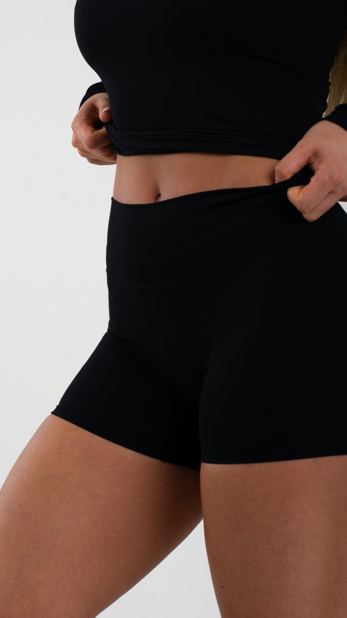 Black Flex Short